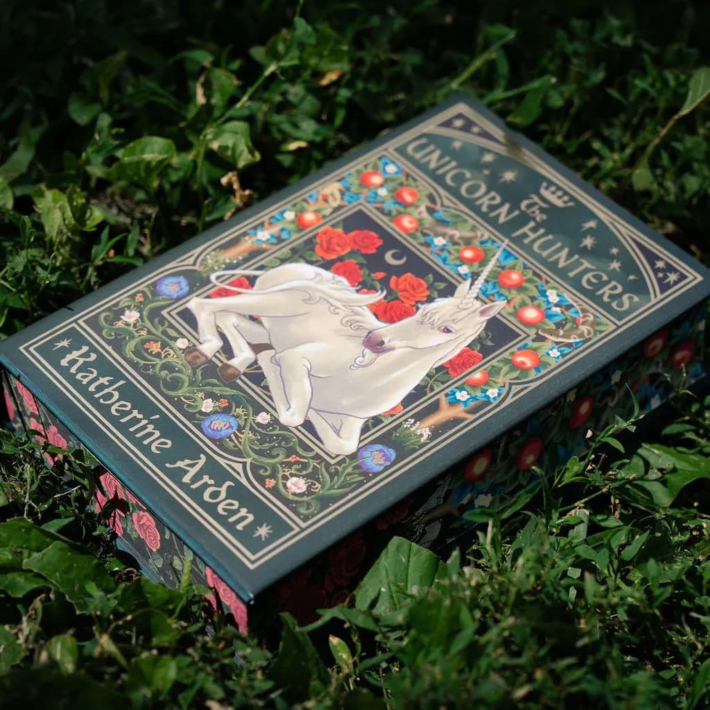 Cover of The Unicorn Hunters