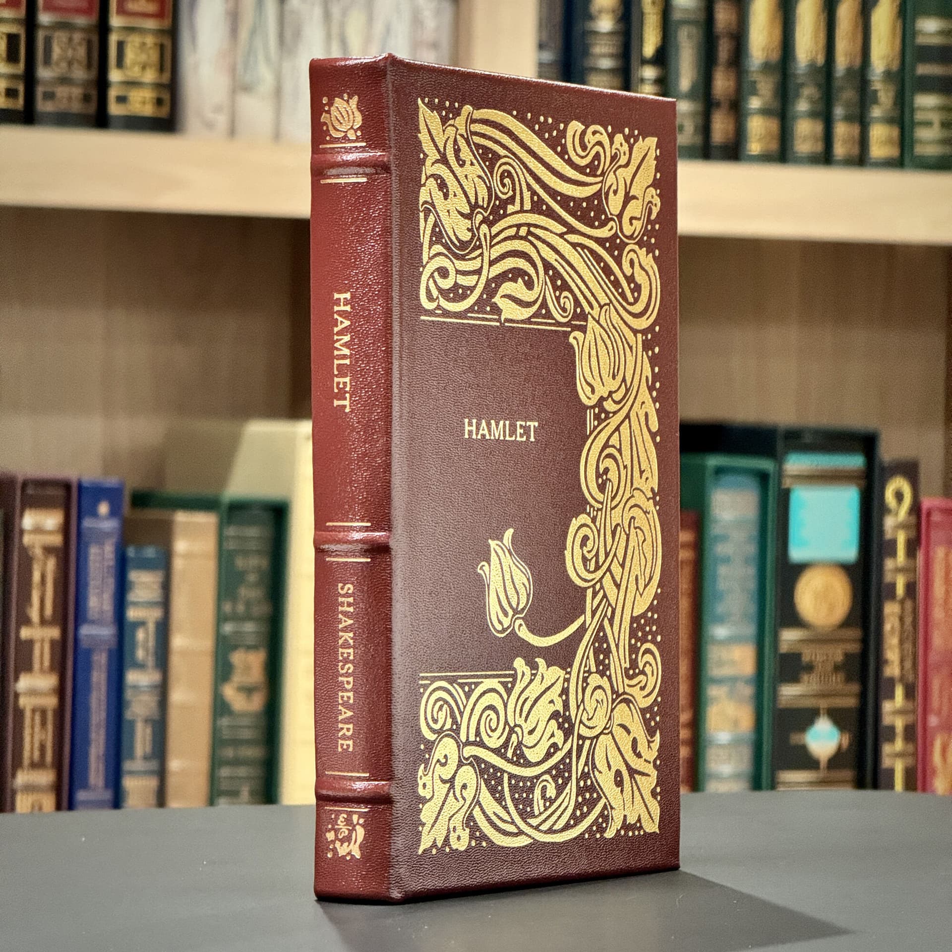 Cover of Hamlet by William Shakespeare